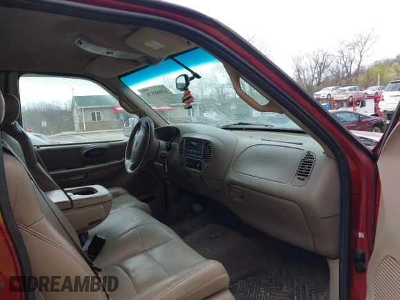2002 Ford F-150 XL z VIN 1FTRX18L42NA55130, wystawiony jako IAAI lot #42088576 z przebiegiem Nie podano mil oraz . Historia ofert i sprzedaży dostępna na DreamBid. Obrazek 5.