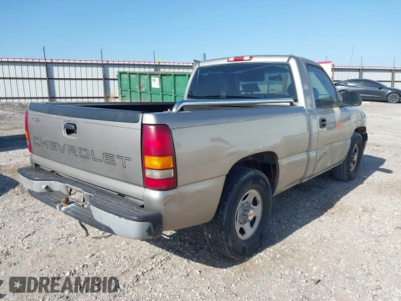 1999 Chevrolet Silverado 1500 with VIN 1GCEC14W3XZ208204, listed as a IAAI auction lot 41867402 with 316,197 mi miles. Bid and sale history available at carsss.com. Image 4.