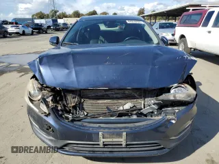 2015 Volvo V60 T5 Premier with VIN YV1612SK3F1219761, listed as a Copart auction lot 44059224 with 71,938 mi miles. Bid and sale history available at carsss.com. Image 5.