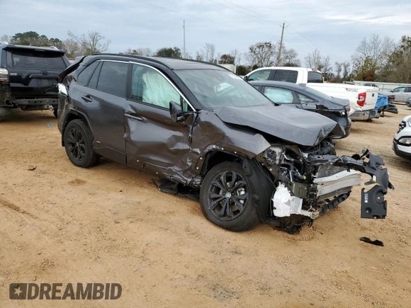 2024 Toyota RAV4 Hybrid XSE with VIN 2T3E6RFV3RW067034, listed as a Copart auction lot 43645055 with 0 mi miles and Salvage Title. Bid and sale history available at carsss.com. Image 4.