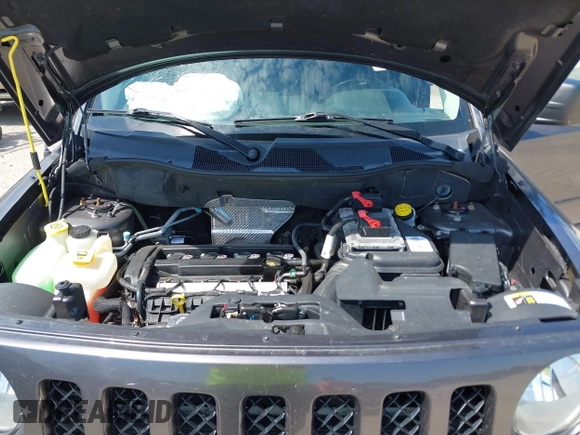 2016 Jeep Patriot High Altitude with VIN 1C4NJPFA1GD561631, listed as a IAAI auction lot 42109426 with 112,222 mi miles and . Bid and sale history available at DreamBid. Image 10.