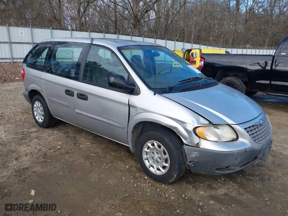2001 Chrysler Voyager with VIN 1C4GJ25B51B278139, listed as a IAAI auction lot 41747571 with 84,688 mi miles. Bid and sale history available at carsss.com. Image 1.