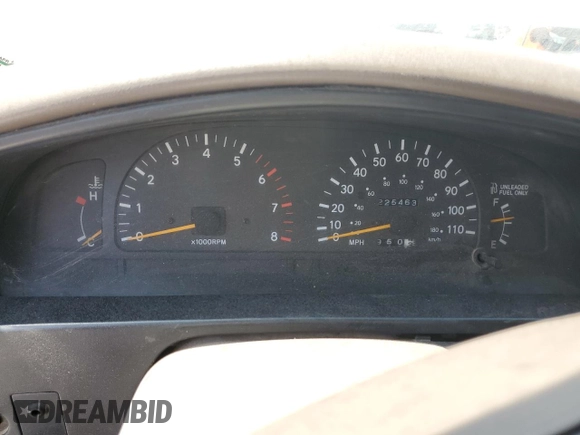 1993 Toyota Pickup DLX z VIN 4TAVN13D3PZ113874, wystawiony jako Copart lot #65384333 z przebiegiem 225 463 mil mil oraz Szkoda całkowita • Salvage title. Historia ofert i sprzedaży dostępna na DreamBid. Obrazek 9.