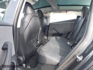 2025 Tesla Model 3 Long Range with VIN 5YJ3E1EA4SF914133, listed as a IAAI auction lot 41706994 with 1,932 mi miles. Bid and sale history available at carsss.com. Image 8.