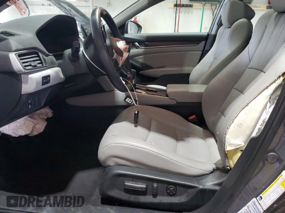2018 Honda Accord EX-L with VIN 1HGCV1F57JA060393, listed as a Copart auction lot 61573075 with 59,215 mi miles and Salvage title. Bid and sale history available at DreamBid. Image 7.