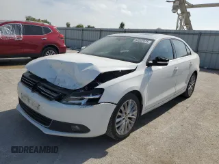 2014 Volkswagen Jetta TDI w/Premium/Nav with VIN 3VWLL7AJ5EM440222, listed as a Copart auction lot 62322575 with 82,623 mi miles and Salvage title. Bid and sale history available at DreamBid. Image 1.
