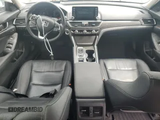 2020 Honda Accord Touring z VIN 1HGCV3F99LA002609, wystawiony jako Copart lot #58080035 z przebiegiem 118 771 mil mil oraz Szkoda całkowita • Salvage title. Historia ofert i sprzedaży dostępna na DreamBid. Obrazek 8.