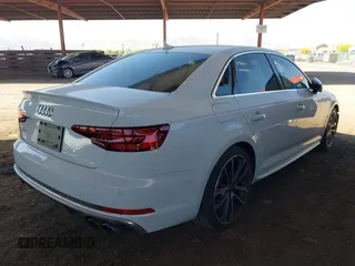 2018 Audi S4 Prestige z VIN WAUC4AF49JA019401, wystawiony jako IAAI lot #42143099 z przebiegiem 50 206 mil mil oraz . Historia ofert i sprzedaży dostępna na DreamBid. Obrazek 19.