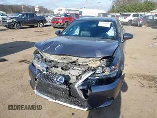 2015 Lexus CT 200h z VIN JTHKD5BH5F2224325, wystawiony jako IAAI lot #41095553 z przebiegiem 92 591 mil mil oraz . Historia ofert i sprzedaży dostępna na DreamBid. Obrazek 17.