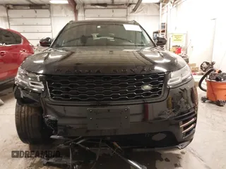 2018 Land Rover Range Rover Velar R-Dynamic HSE with VIN SALYM2RV7JA748072, listed as a IAAI auction lot 41207544 with 65,385 mi miles and . Bid and sale history available at DreamBid. Image 13.