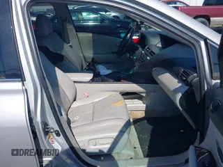 2010 Lexus RX 350 z VIN 2T2ZK1BA6AC004862, wystawiony jako IAAI lot #42876405 z przebiegiem Nie podano mil oraz . Historia ofert i sprzedaży dostępna na DreamBid. Obrazek 5.