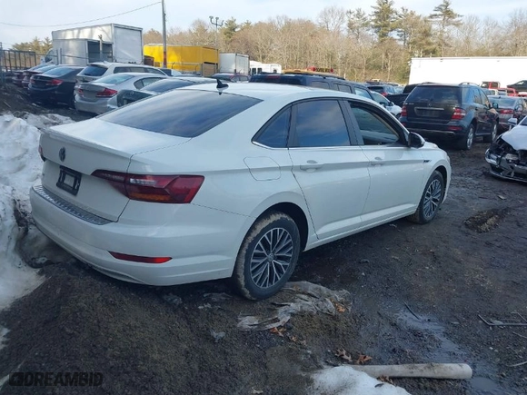 2019 Volkswagen Jetta SEL with VIN 3VWE57BU6KM167153, listed as a IAAI auction lot 41641914 with 90,881 mi miles. Bid and sale history available at carsss.com. Image 4.