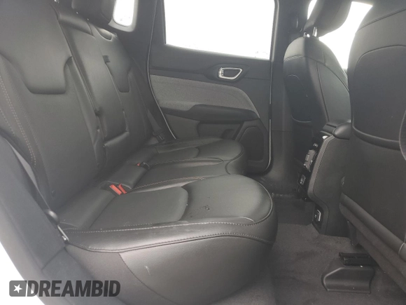 2023 Jeep Compass Latitude Lux с VIN 3C4NJDFN4PT532474, выставлен на аукционе Copart как лот 58129485 с пробегом 19 818 миль миль и Списание • Salvage title. История ставок и продаж доступна на DreamBid. Изображение 11.