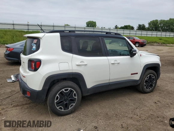 2017 Jeep Renegade Trailhawk with VIN ZACCJBCB7HPE93426, listed as a Copart auction lot 59861305 with 153,094 mi miles and Clean title. Bid and sale history available at DreamBid. Image 3.