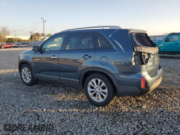 2014 Kia Sorento EX with VIN 5XYKU4A78EG496568, listed as a Copart auction lot 86245974 with 164,386 mi miles and Salvage Title. Bid and sale history available at carsss.com. Image 2.