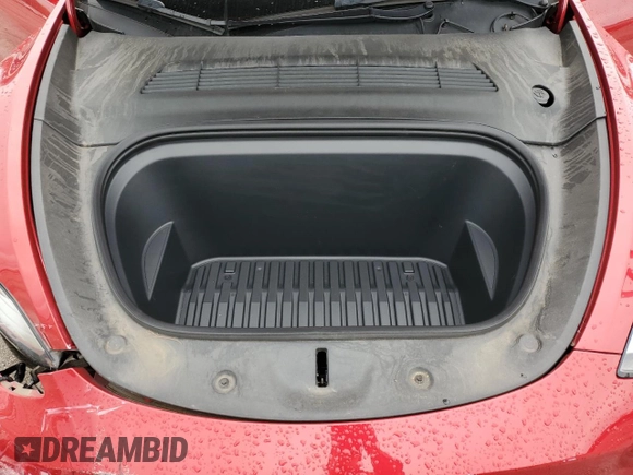 2022 Tesla Model Y Long Range z VIN 7SAYGDEE5NF388428, wystawiony jako Copart lot #56671385 z przebiegiem 17 250 mil mil oraz Szkody całkowita. Historia ofert i sprzedaży dostępna na DreamBid. Obrazek 11.