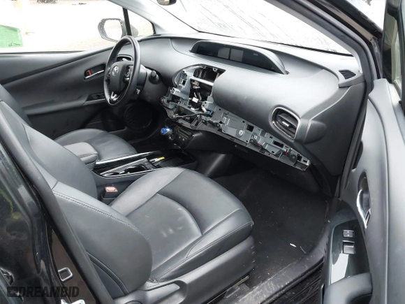 2020 Toyota Prius L Eco with VIN JTDKARFUXL3115471, listed as a IAAI auction lot 41831411 with 48,378 mi miles. Bid and sale history available at carsss.com. Image 5.