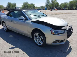 2014 Audi A5 Premium Plus z VIN WAULFAFH8EN014430, wystawiony jako IAAI lot #41797250 z przebiegiem 108 836 mil mil oraz . Historia ofert i sprzedaży dostępna na DreamBid. Obrazek 1.