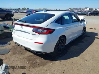 2024 Honda Civic Sport Touring z VIN 19XFL1G84RE029704, wystawiony jako IAAI lot #41659889 z przebiegiem Nie podano mil oraz . Historia ofert i sprzedaży dostępna na DreamBid. Obrazek 4.