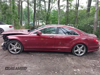 2012 Mercedes-Benz CLS 550 with VIN WDDLJ7DB5CA039671, listed as a IAAI auction lot 42437276 with 142,796 mi miles and . Bid and sale history available at DreamBid. Image 15.