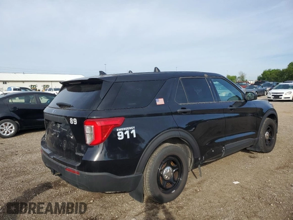 2021 Ford Police Interceptor Utility z VIN 1FM5K8AB9MGA18861, wystawiony jako Copart lot #57983875 z przebiegiem 45 170 mil mil oraz Szkoda całkowita • Salvage title. Historia ofert i sprzedaży dostępna na DreamBid. Obrazek 3.