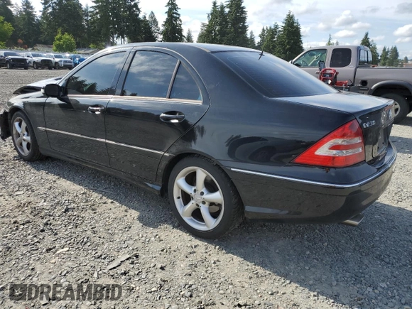 2006 Mercedes-Benz C 230 Sport z VIN WDBRF52H76F817671, wystawiony jako Copart lot #61482065 z przebiegiem 135 901 mil mil oraz Szkoda całkowita • Salvage title. Historia ofert i sprzedaży dostępna na DreamBid. Obrazek 2.