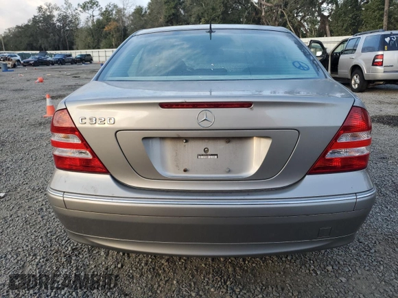 2005 Mercedes-Benz C 320 with VIN WDBRF64J55F636329, listed as a Copart auction lot 84630214 with 100,930 mi miles and Clean Title. Bid and sale history available at DreamBid. Image 6.