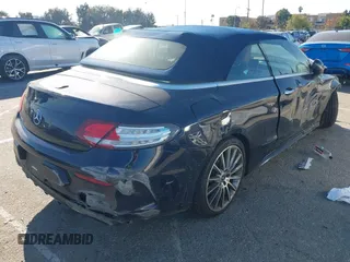 2018 Mercedes-Benz C 300 with VIN WDDWK4JB0JF755911, listed as a IAAI auction lot 40919727 with 54,376 mi miles and . Bid and sale history available at DreamBid. Image 4.