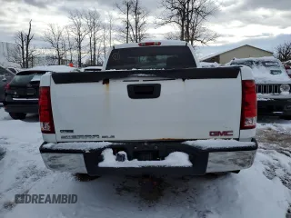 2010 GMC Sierra 1500 SLE z VIN 1GTSKVE36AZ149335, wystawiony jako Copart lot #86621964 z przebiegiem 83 381 mil mil oraz Czysty tytuł • Clean title. Historia ofert i sprzedaży dostępna na DreamBid. Obrazek 6.