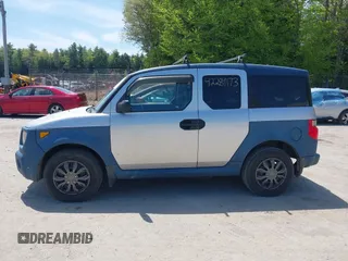 2006 Honda Element LX z VIN 5J6YH28356L014841, wystawiony jako IAAI lot #42289173 z przebiegiem 193 989 mil mil oraz . Historia ofert i sprzedaży dostępna na DreamBid. Obrazek 12.