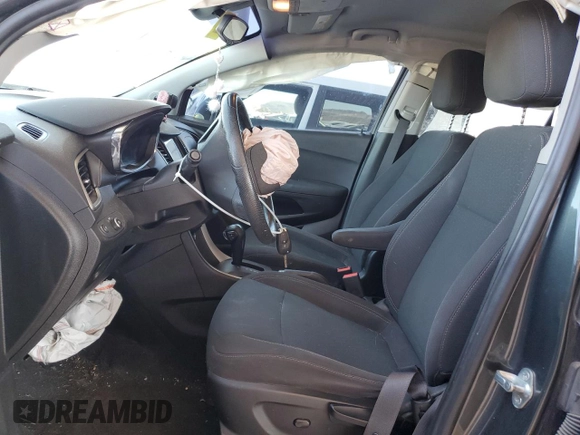 2019 Chevrolet Trax LS with VIN 3GNCJKSB2KL206857, listed as a Copart auction lot 50194705 with 42,367 mi miles and Salvage Title. Bid and sale history available at carsss.com. Image 7.