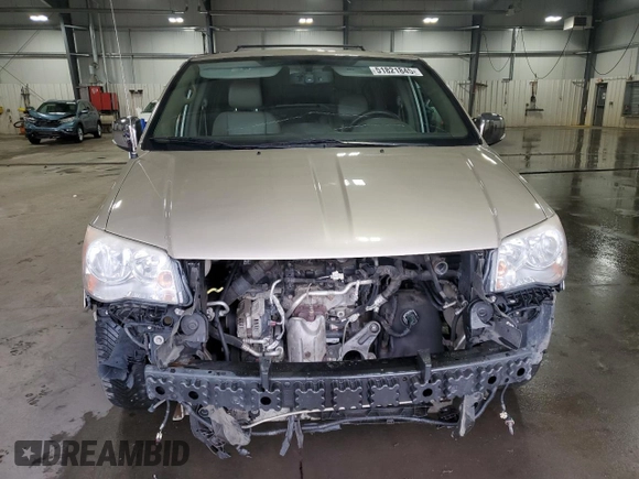 2013 Chrysler Town & Country Touring L with VIN 2C4RC1CG3DR683210, listed as a Copart auction lot 51821845 with 178,908 mi miles and Salvage Title. Bid and sale history available at DreamBid. Image 5.