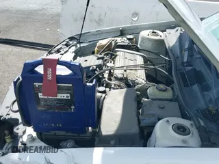 2005 Chevrolet Malibu Classic z VIN 1G1ND52F65M196561, wystawiony jako IAAI lot #42102650 z przebiegiem 181 949 mil mil oraz . Historia ofert i sprzedaży dostępna na DreamBid. Obrazek 16.