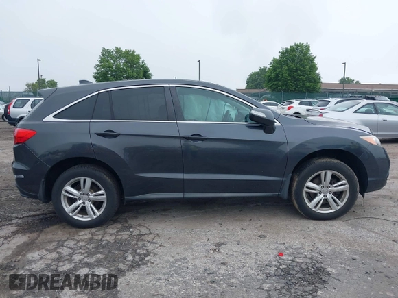 2014 Acura RDX z VIN 5J8TB4H38EL018444, wystawiony jako IAAI lot #42288992 z przebiegiem Nie podano mil oraz . Historia ofert i sprzedaży dostępna na DreamBid. Obrazek 12.