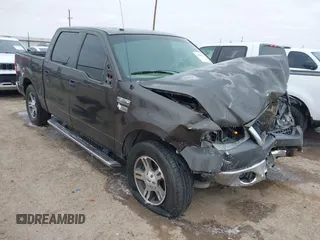 2007 Ford F-150 XLT with VIN 1FTRW12W97FA15441, listed as a IAAI auction lot 41618014 with 225,555 mi miles. Bid and sale history available at carsss.com. Image 1.