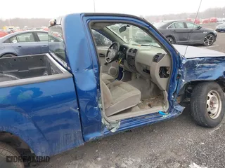 2006 Chevrolet Colorado LS with VIN 1GCCS148168286576, listed as a IAAI auction lot 41342635 with 111,061 mi miles. Bid and sale history available at carsss.com. Image 6.