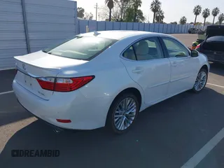 2013 Lexus ES 250 with VIN JTHBK1GGXD2026643, listed as a IAAI auction lot 41987475 with 48,481 mi miles and . Bid and sale history available at DreamBid. Image 4.