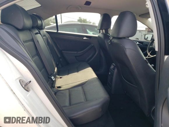 2011 Volkswagen Jetta SE with VIN 3VWDZ7AJXBM374152, listed as a Copart auction lot 60726265 with 133,161 mi miles and Salvage title. Bid and sale history available at DreamBid. Image 10.