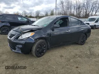 2012 Nissan Versa SV z VIN 3N1CN7AP7CL930636, wystawiony jako Copart lot #51335585 z przebiegiem 81 698 mil mil oraz Szkoda całkowita • Salvage title. Historia ofert i sprzedaży dostępna na DreamBid. Obrazek 1.