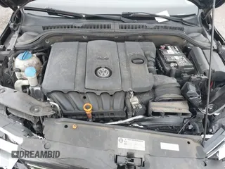 2013 Volkswagen Jetta SE с VIN 3VWDX7AJ8DM389404, выставлен на аукционе IAAI как лот 42357849 с пробегом 163 864 миль миль и . История ставок и продаж доступна на DreamBid. Изображение 10.