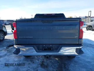 2021 Chevrolet Silverado 1500 LT with VIN 1GCUYDED8MZ364195, listed as a IAAI auction lot 41880990 with 1 mi miles. Bid and sale history available at carsss.com. Image 16.