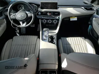 2023 Genesis G70 3.3T with VIN KMTG54TE5PU133386, listed as a Copart auction lot 84172474 with 7,860 mi miles and Salvage title. Bid and sale history available at DreamBid. Image 8.