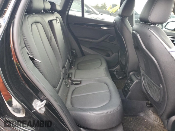 2016 BMW X1 xDrive28i with VIN WBXHT3C38G5E52301, listed as a Copart auction lot 88818445 with 91,221 mi miles and Salvage Title. Bid and sale history available at carsss.com. Image 11.