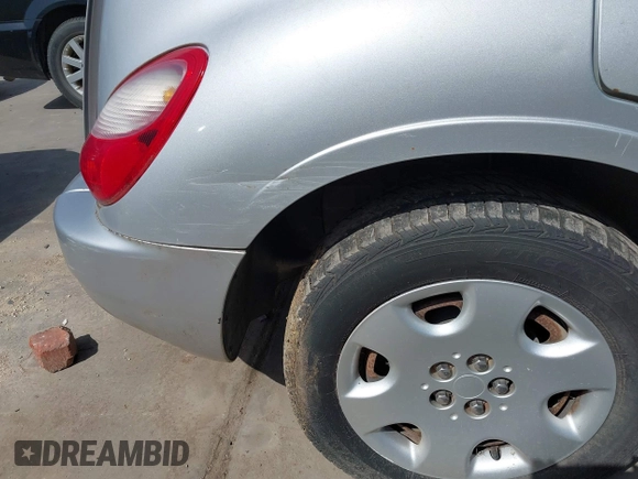 2007 Chrysler PT Cruiser with VIN 3A4FY48BX7T532072, listed as a IAAI auction lot 42689816 with Not provided miles and . Bid and sale history available at DreamBid. Image 14.