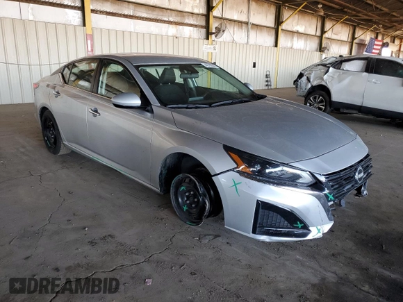 2023 Nissan Altima S with VIN 1N4BL4BV5PN369245, listed as a Copart auction lot 49799045 with 69,943 mi miles and Salvage Title. Bid and sale history available at carsss.com. Image 4.