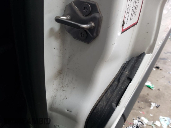 2020 Ford Transit Cargo с VIN 1FTBR1Y88LKB07966, выставлен на аукционе IAAI как лот 42731334 с пробегом 71 178 миль миль и . История ставок и продаж доступна на DreamBid. Изображение 10.
