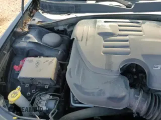 2019 Chrysler 300 Limited с VIN 2C3CCAKG1KH706305, выставлен на аукционе Copart как лот 82125785 с пробегом 46 130 миль миль и Списание • Salvage title. История ставок и продаж доступна на DreamBid. Изображение 13.