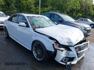 2012 Audi A4 Prestige с VIN WAUKFAFL3CA082929, выставлен на аукционе IAAI как лот 42182817 с пробегом 109 069 миль миль и . История ставок и продаж доступна на DreamBid. Изображение 1.