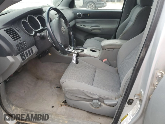 2006 Toyota Tacoma z VIN 5TELU42N46Z189911, wystawiony jako Copart lot #52931055 z przebiegiem 161 140 mil mil oraz Szkoda całkowita • Salvage title. Historia ofert i sprzedaży dostępna na DreamBid. Obrazek 7.
