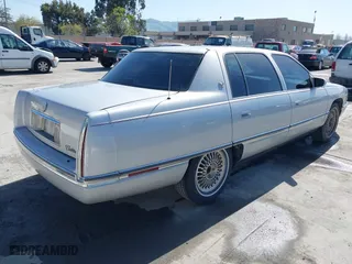 1994 Cadillac DeVille with VIN 1G6KD52B9RU261872, listed as a IAAI auction lot 41951852 with 146,963 mi miles. Bid and sale history available at carsss.com. Image 4.